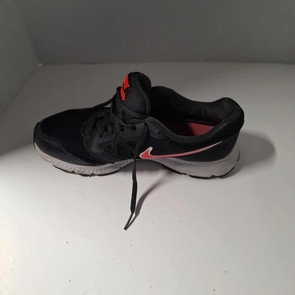 Nike Black and White Sneakers